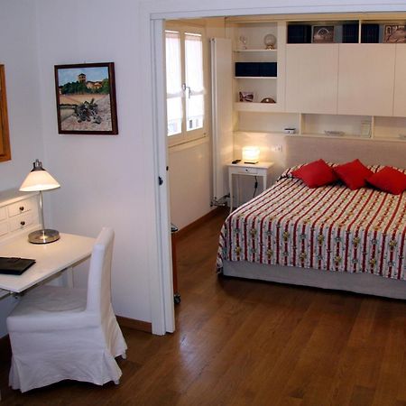 B&B Al 19 Верона Экстерьер фото